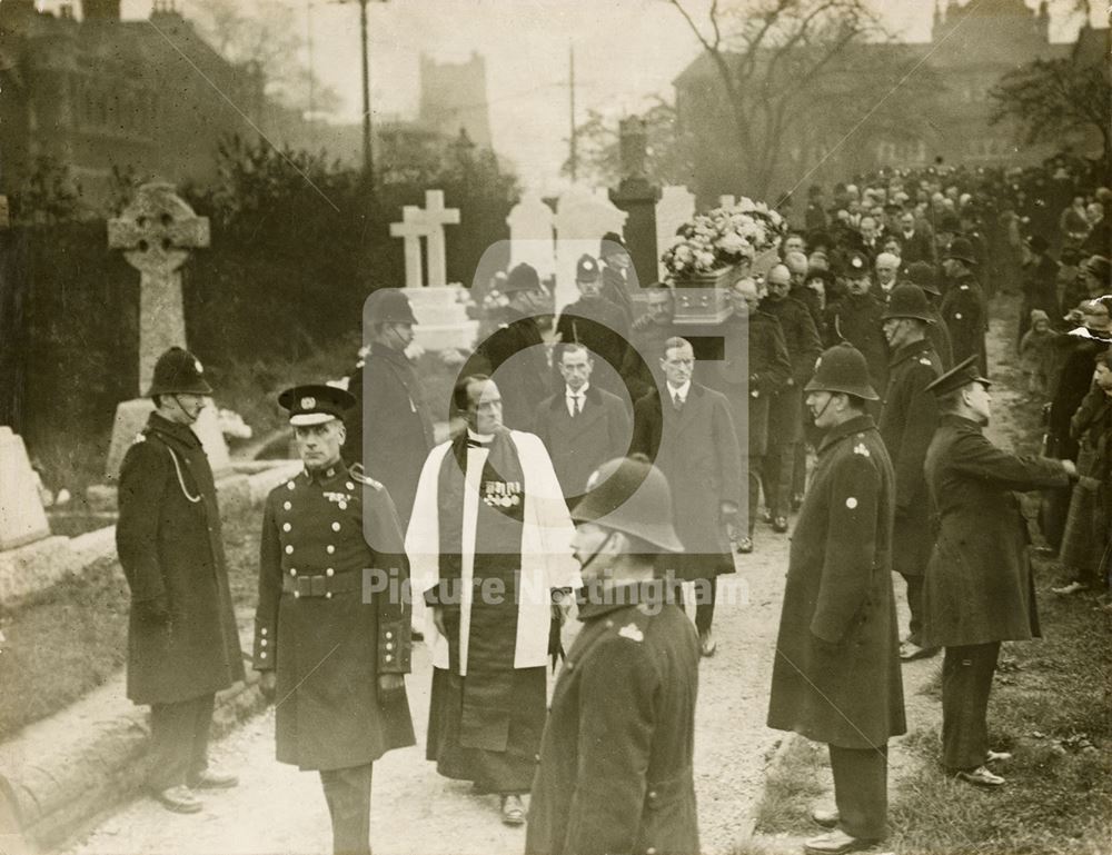 Funeral of Dr H Owen-Taylor - Police Surgeon - Church Cemetery (Rock Cemetery)