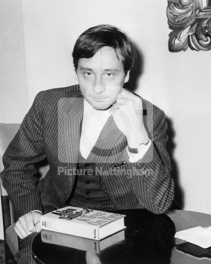 Alan Sillitoe, Nottingham author, at the launch of his book 'A tree on fire'