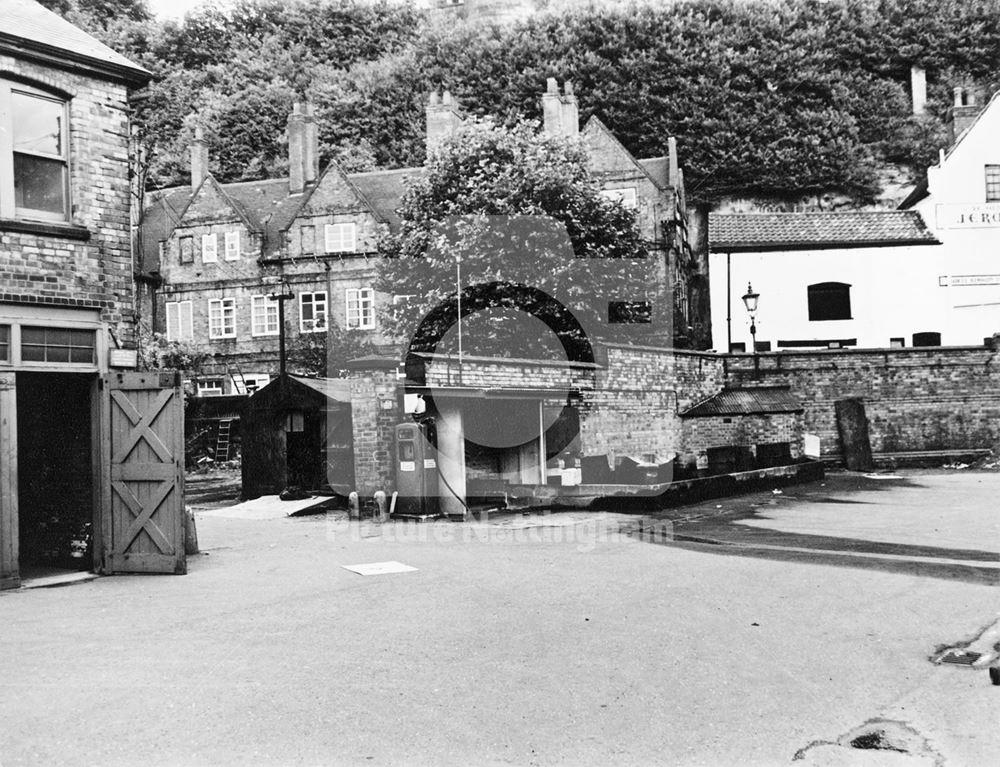 Brewhouse Yard, 1974