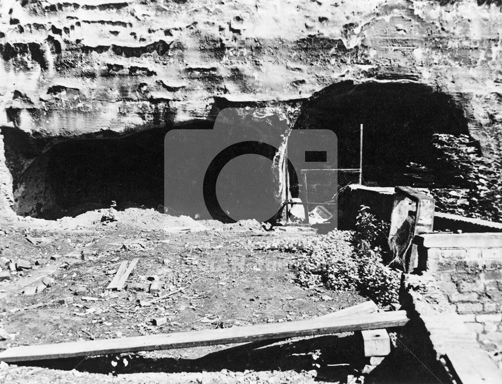 Brewhouse Yard Caves, 1974