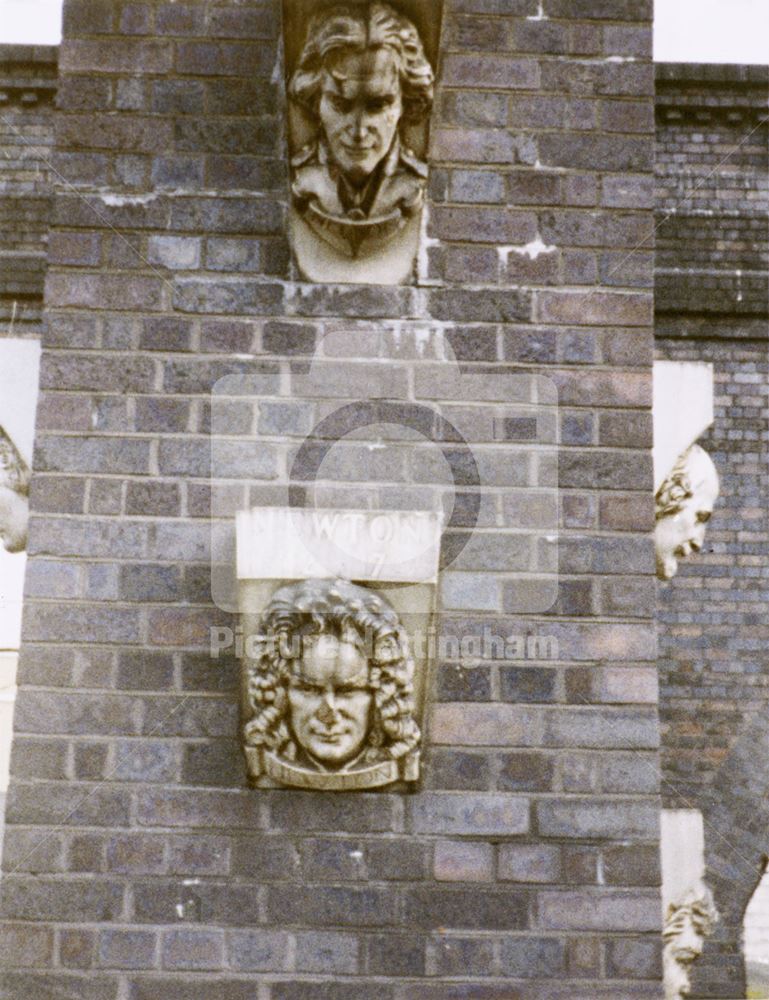 Pillar with Famous Heads, 1978