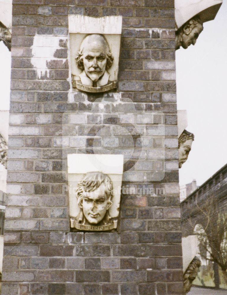 Pillar with Famous Heads, 1978