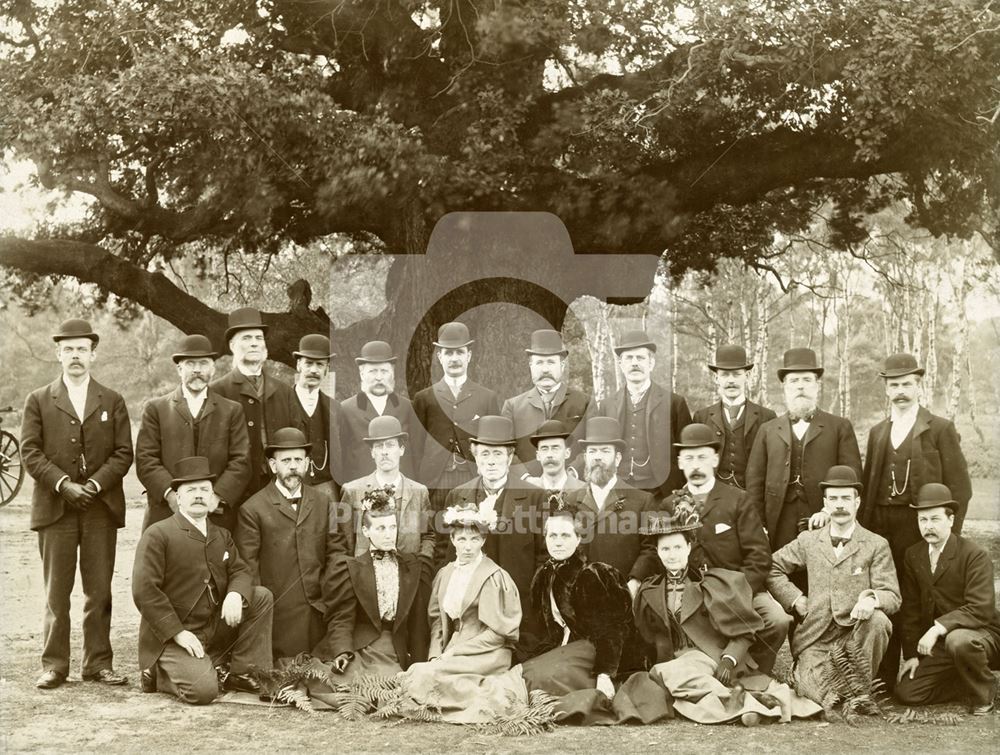 Members of Nottingham City Council and their Wives, c 1900