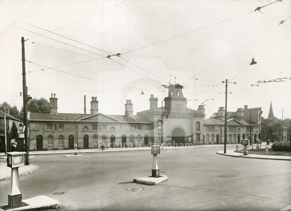 Canning Circus, 1945