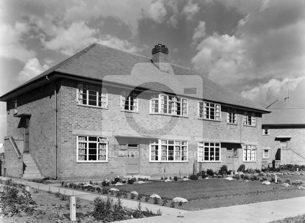 Maisonettes, Nuthall, c 1950