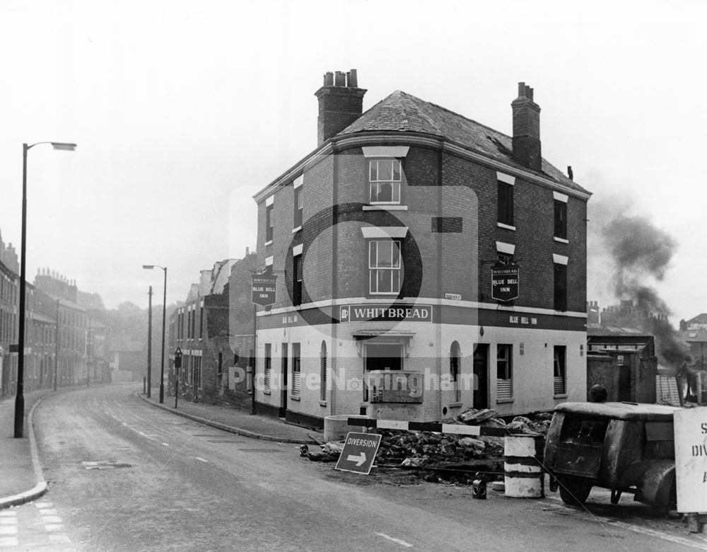 Blue Bell Inn, Alfred Street South - Robin Hood Street junction, St. Ann's, 1972