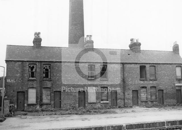 Rob Roy Terrace, New Basford, Nottingham, 1975