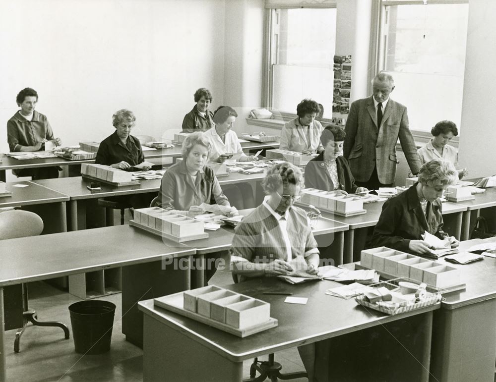 Guardian Journal Spot The Ball Team, Nottingham, c 1961