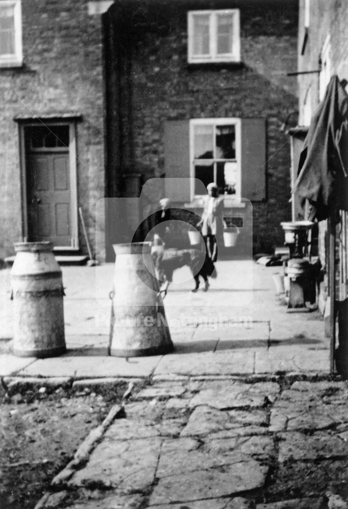 The 44th Nottingham (Leenside) Company, Fetching water at camp, Normanton on Trent, 1936