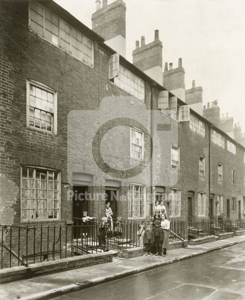 Street off Narrow Marsh, Nottingham, 1913