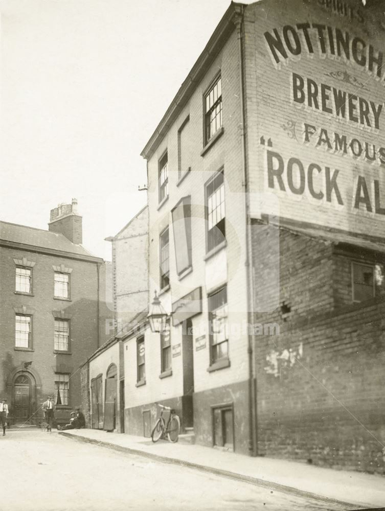 Colonel Hutchinson public house, Castle Terrace, Nottingham, 1926