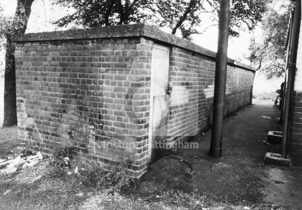 Public Air Raid Shelter, Mount Hooton Road, Nottingham, 1977