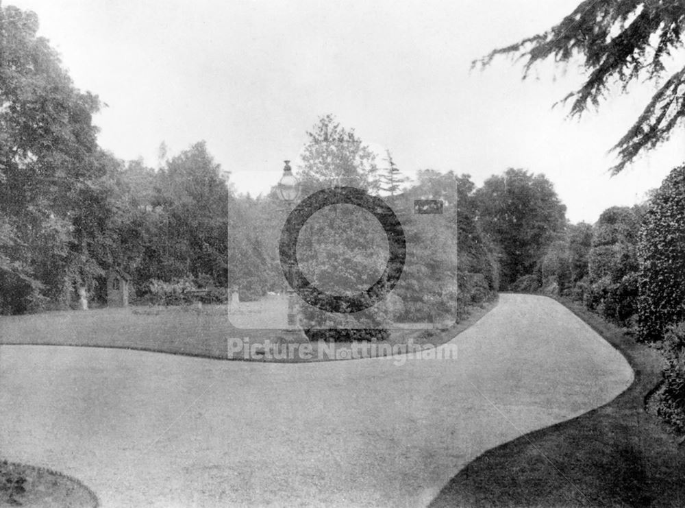 The Oaks - Carriage drive, Broadgate, Beeston, 1911