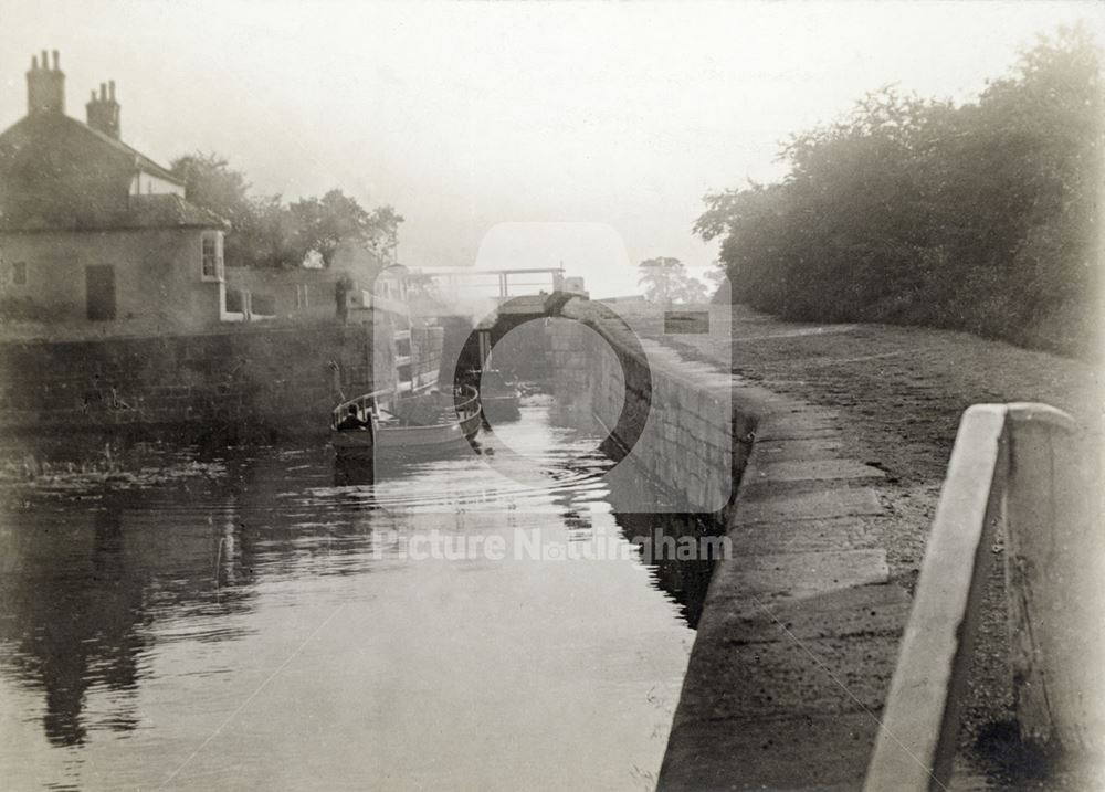 Lock Keepers Cottage, Canal Side, Beeston, c 1900s?