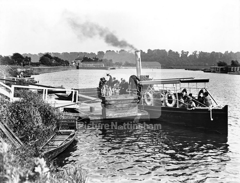 Steamer on River Trent, Beeston, c 1925