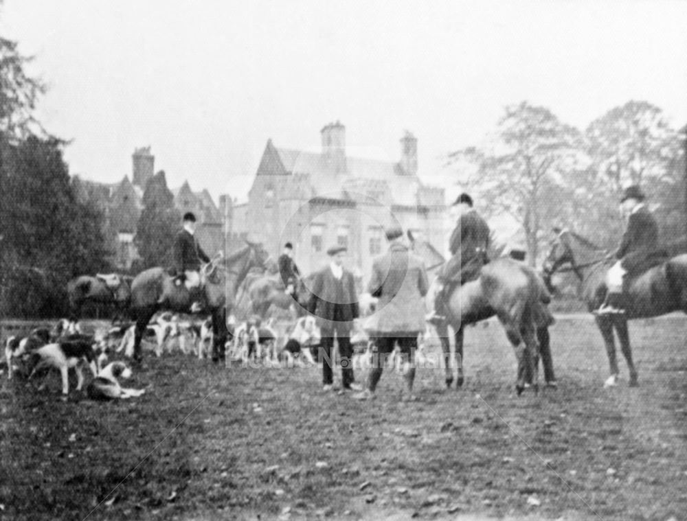 Earl of Harrington's Hounds at Bleasby Hall, off Main Street, Bleasby, 1913