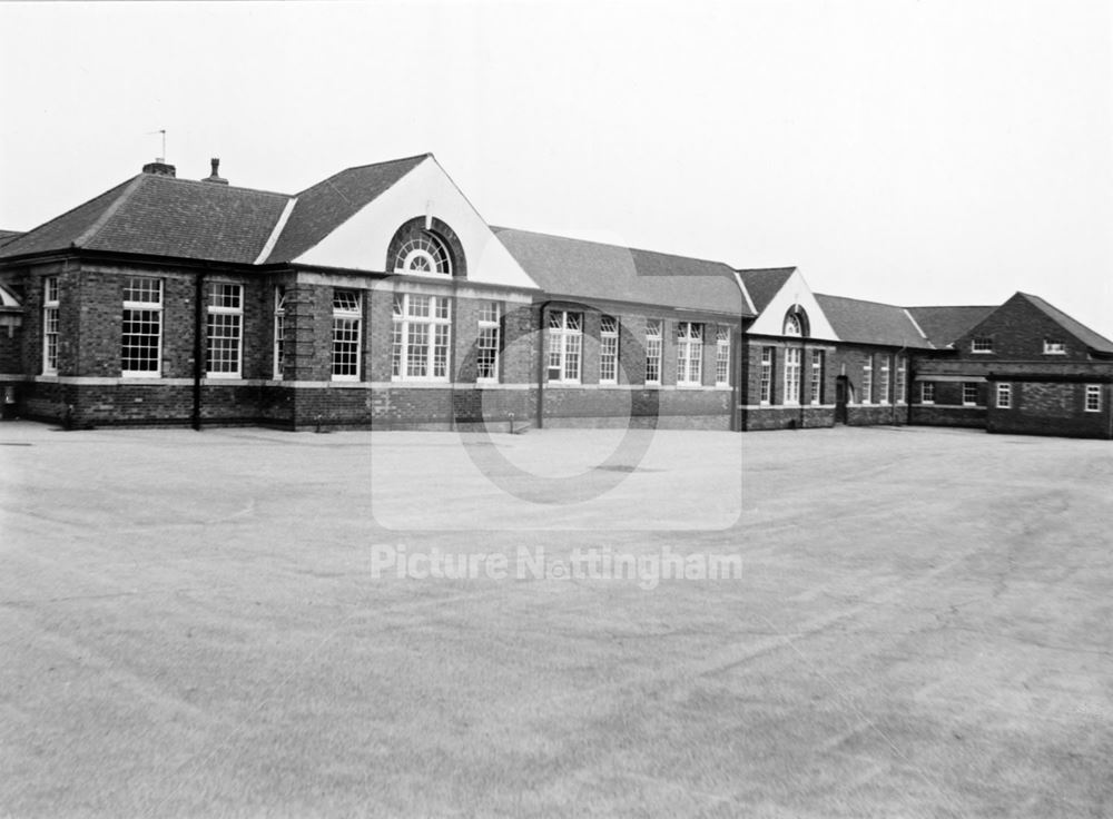 Robert Jones Infant and Junior Schools, Haywood Avenue, Blidworth, 1982