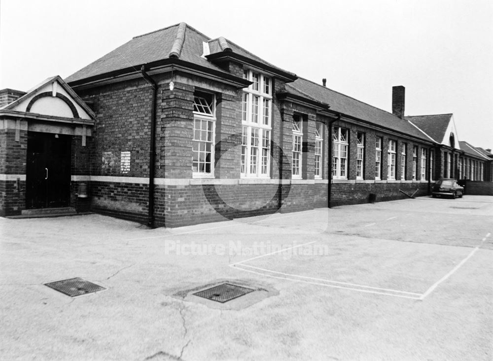 Robert Jones Infant and Junior Schools, Haywood Avenue, Blidworth, 1982