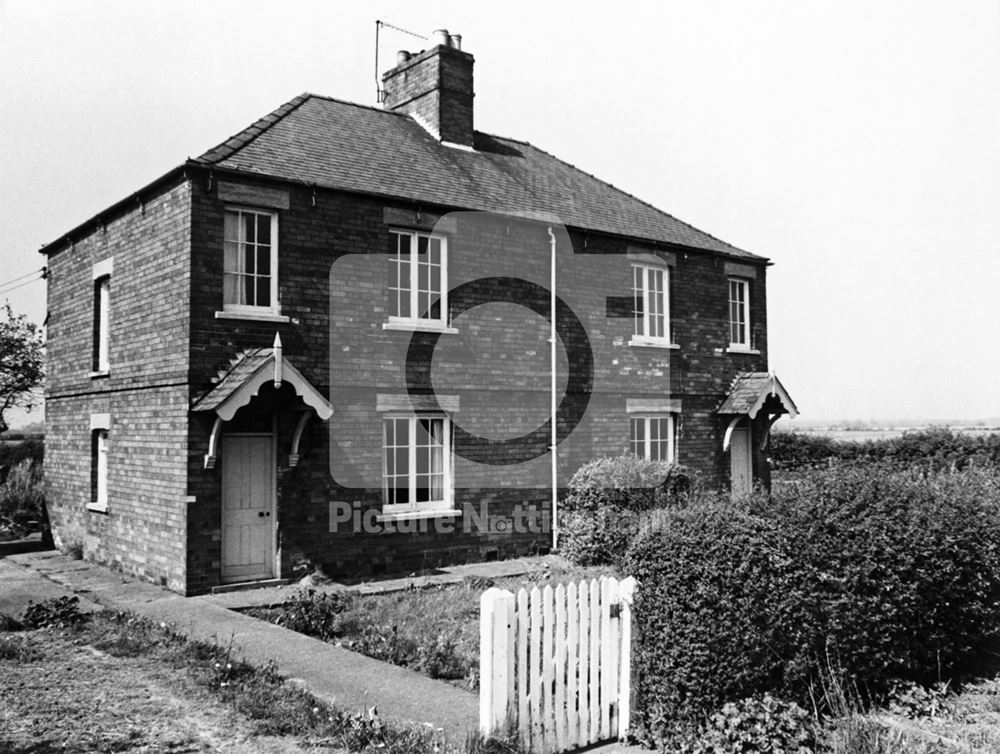 Glebe Cottage, Brough Lane, Brough, Newark, 1979