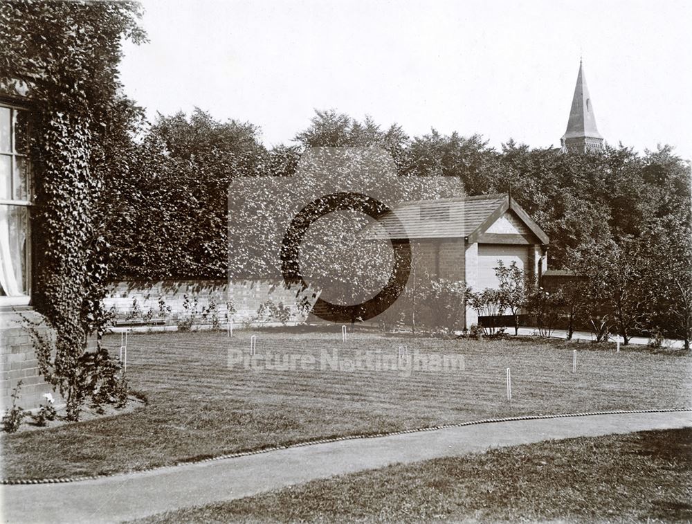 Croquet lawn and garage, 1 Pelham Avenue, Carrington, 1924