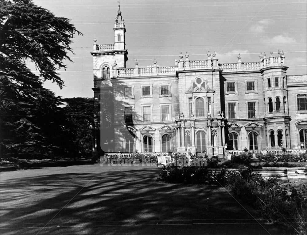 North End of Flintham Hall, off Inholms Road, Flintham, 1961