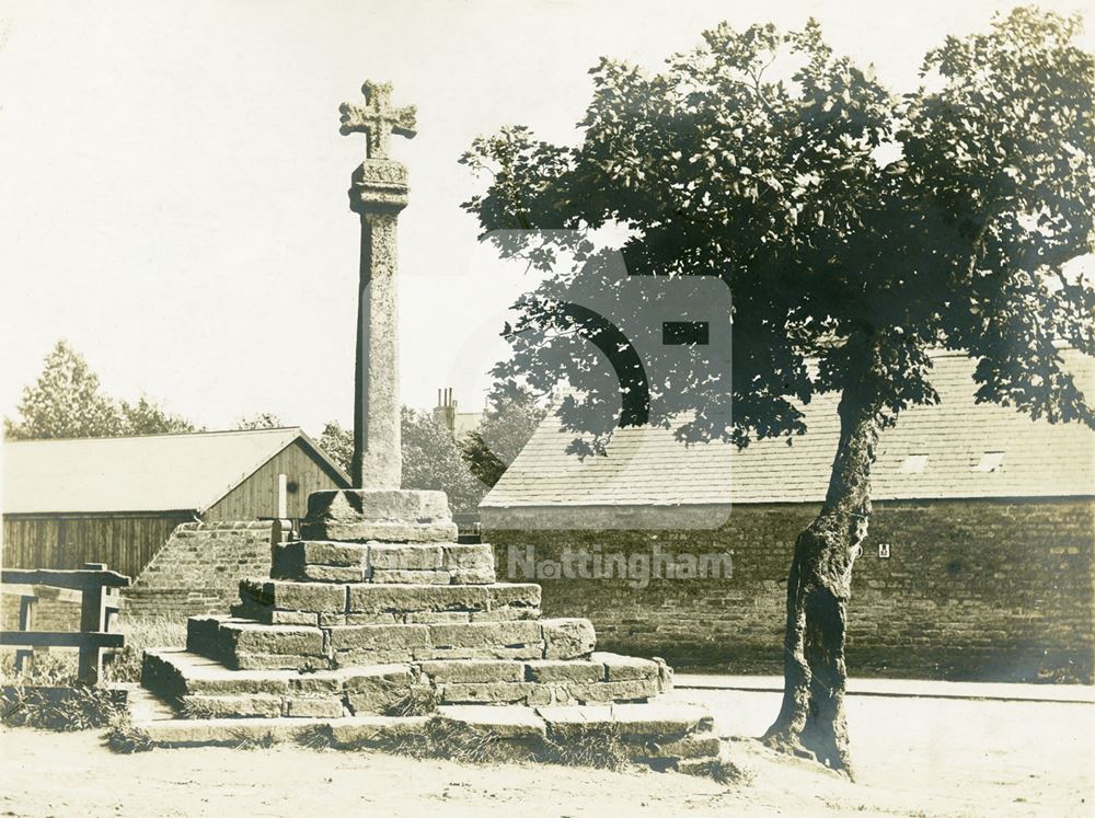 Bottom Cross, Main Street, Linby, c 1900s