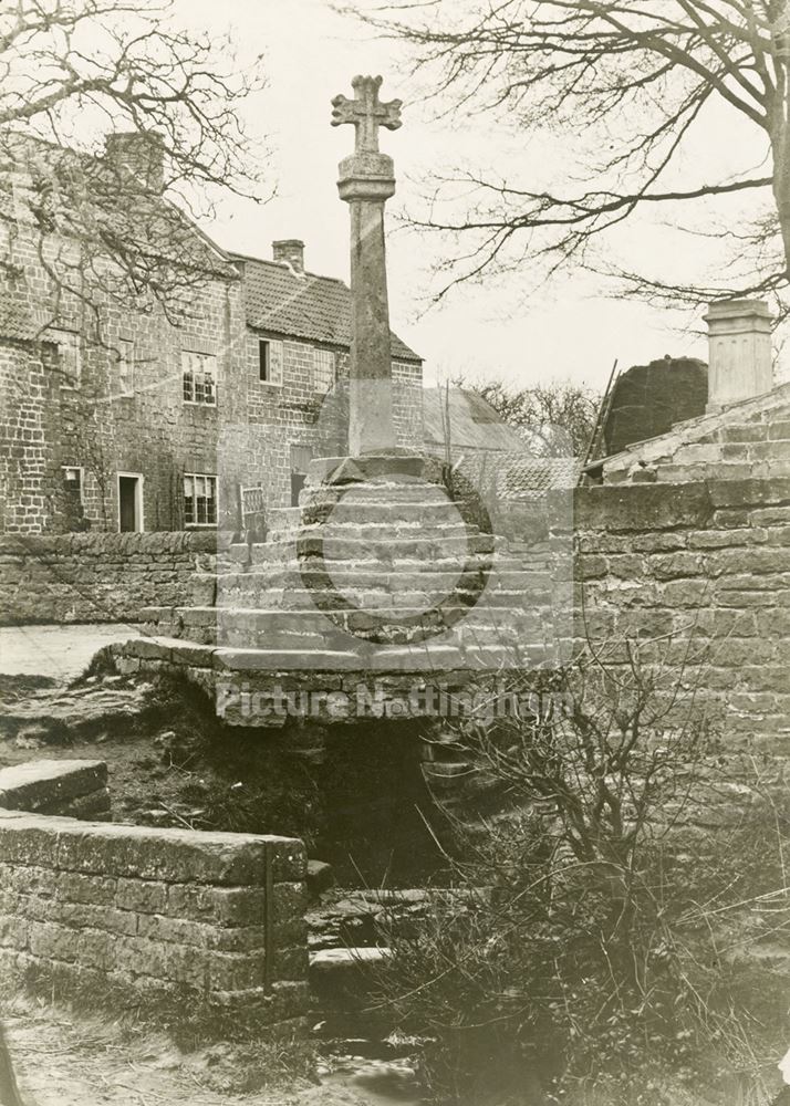 Bottom Cross, Main Street, Linby, c 1900s