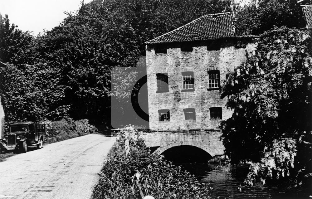 Lowdham Mill (formerly Cliffe Mill), Gonalston Lane, Gonalston, c 1930s ?