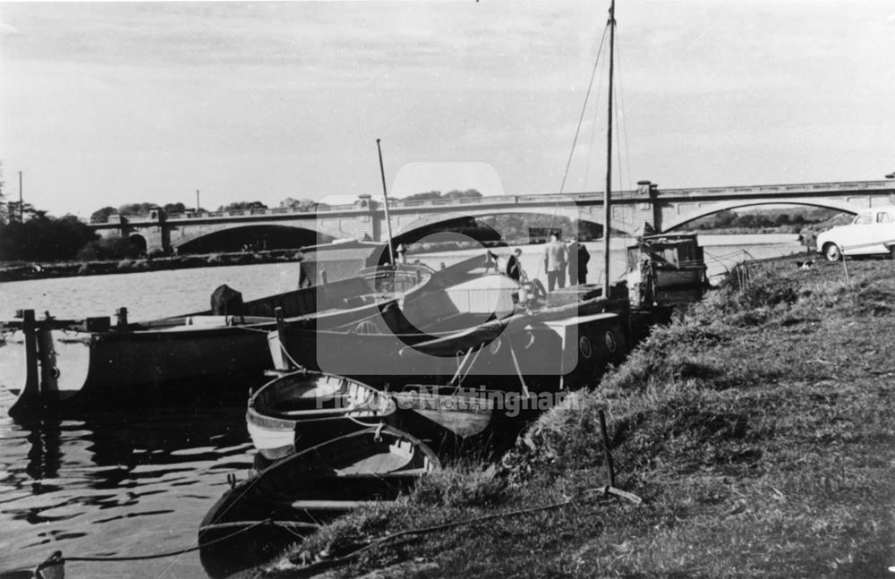 River Trent and Gunthorpe Bridge, Gunthorpe, c 1940s-50s ?