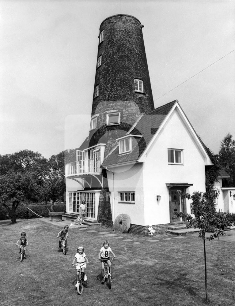 Stokes Mill, Mill Gate, East Bridgford, 1972