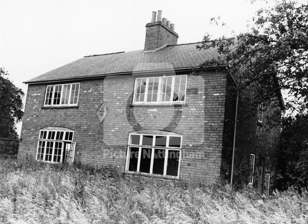 Employer Cottages, Lower Hexgreave, Farnsfield, 1981