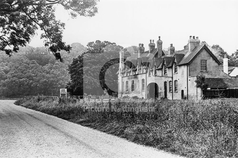 Star and Garter Inn, Boat Lane, Hazelford Ferry, c 1920s-1950s