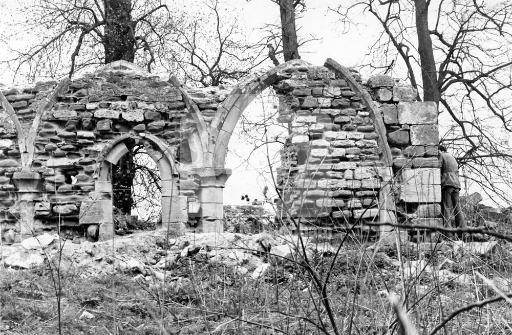 Haughton Chapel ruins, south bank of River Maun, near Haughton, 1978