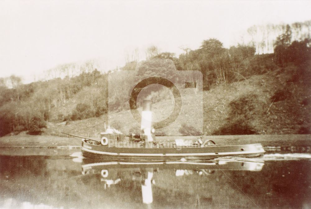 Trent Navigation Steamer on the River Trent at Hoveringham, 1929