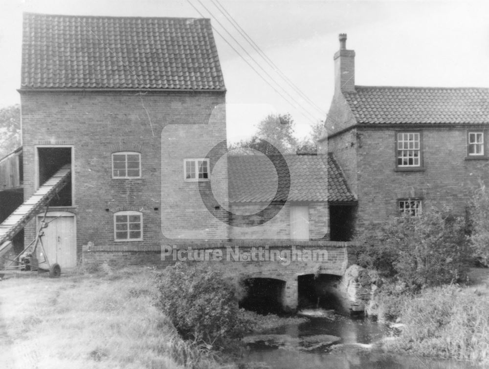 Hoveringham Mill, c 1960s-70s