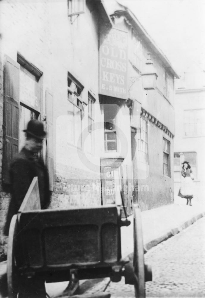 The Old Cross Keys Public House, Byard Lane, Nottingham, c 1900