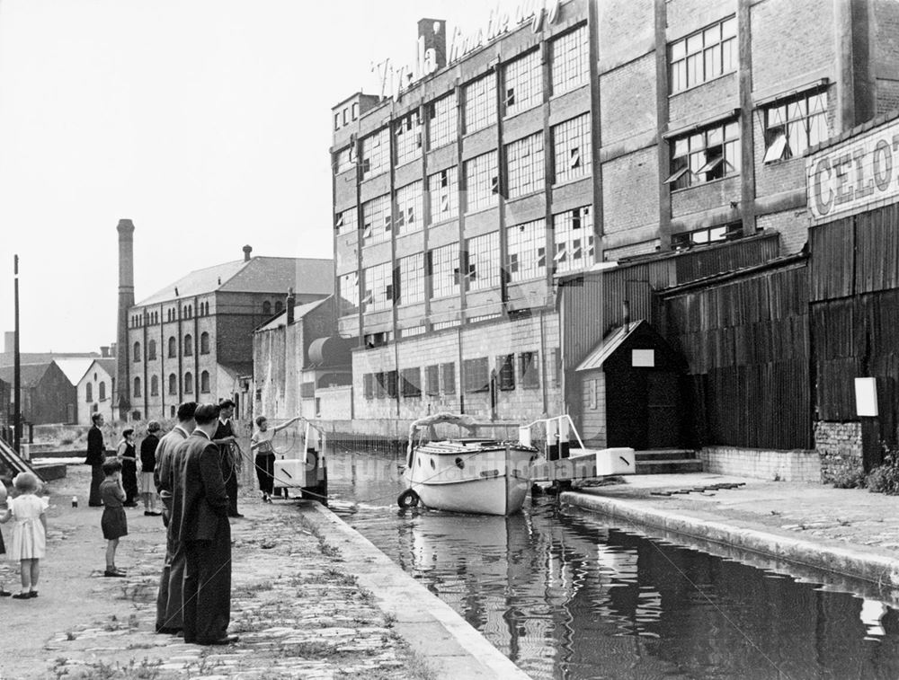 Nottingham Canal, Castle Lock, Wilford St, Nottingham c 1950s?