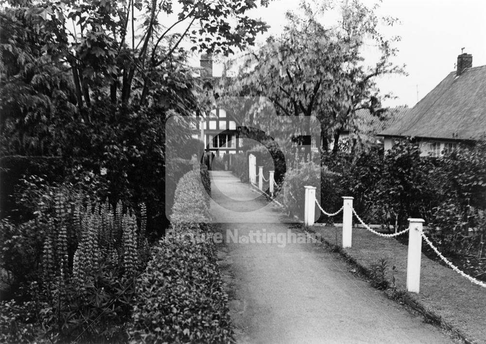 Charnock Avenue, Wollaton, Nottingham, 1980?