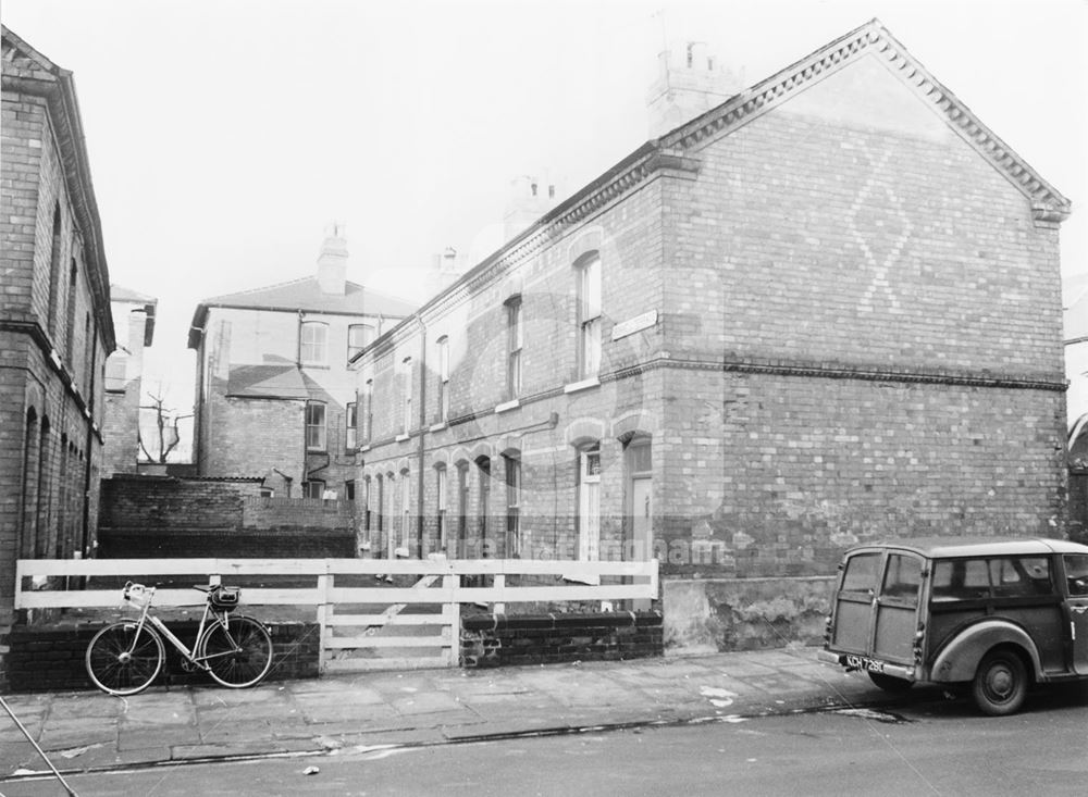 Cropwell Terrace, off Hawksley Road, Hyson Green, Nottingham, 1977