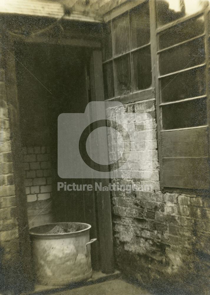 Pail Closet, Denman Street, Radford, Nottingham, 1914