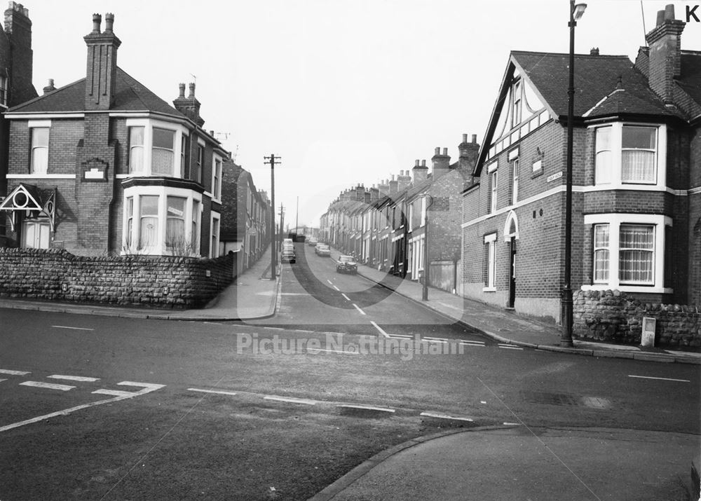 Finsbury Avenue, Sneinton, Nottingham, 1976