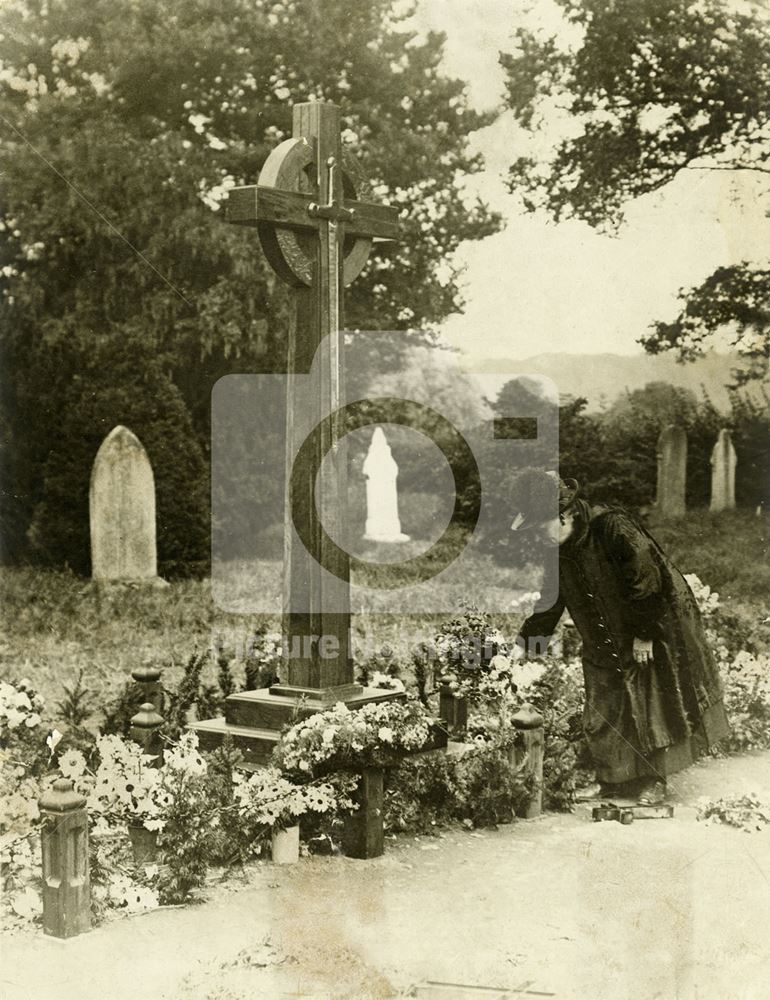 Communal Grave of victims of Chilwell explosion, St Mary's Church, Attenborough, c 1970s