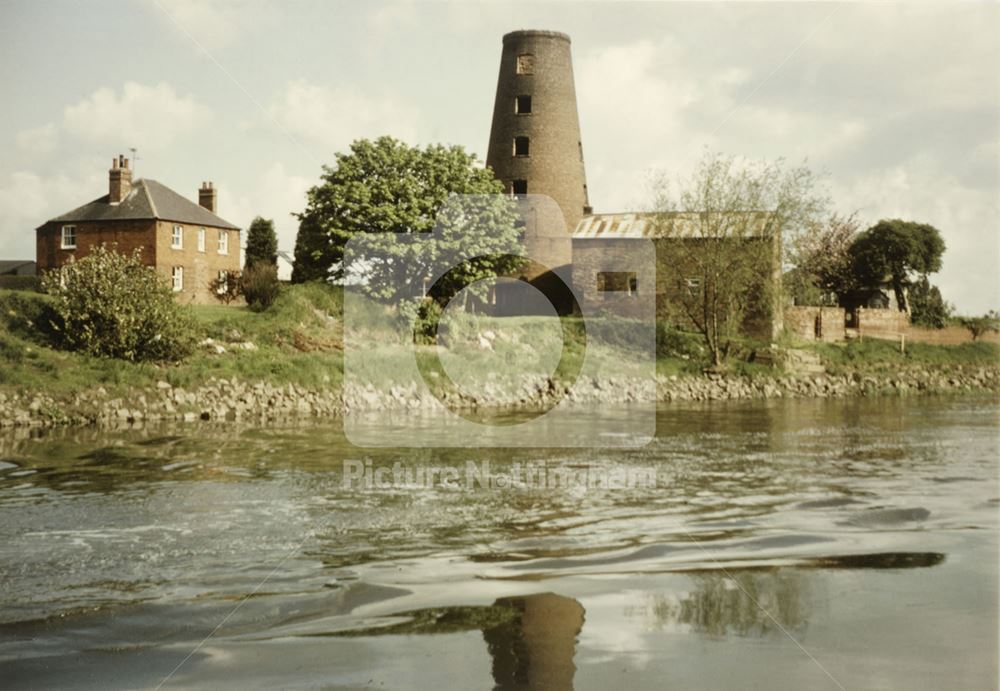 Windmill, River Trent, Carlton on Trent, 1982