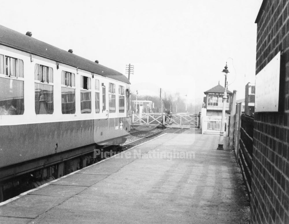 Carlton - Netherfield Railway Station and level crossing, 1973