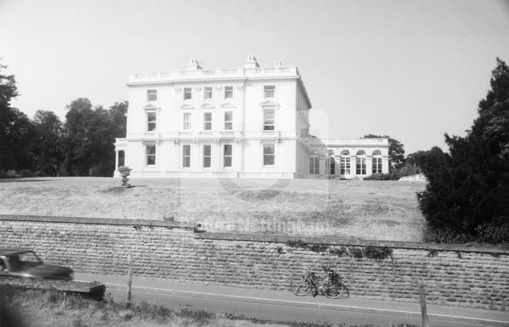 Colston Bassett Hall, Hall Lane, Colston Bassett, 1976