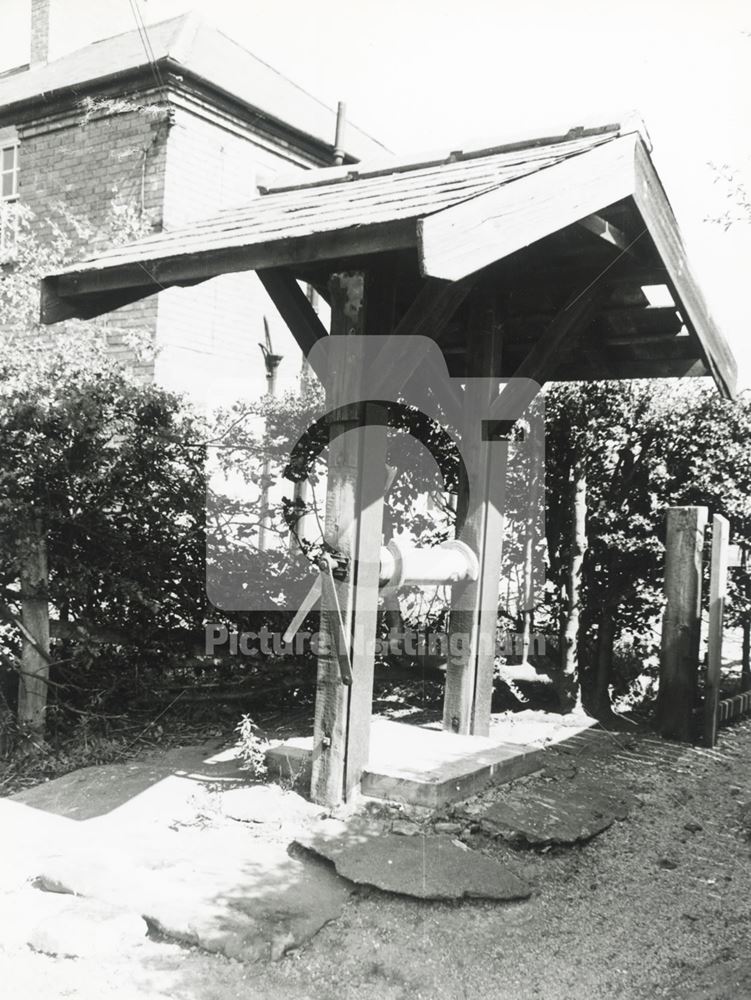 Village Well, Kneeton, 1978