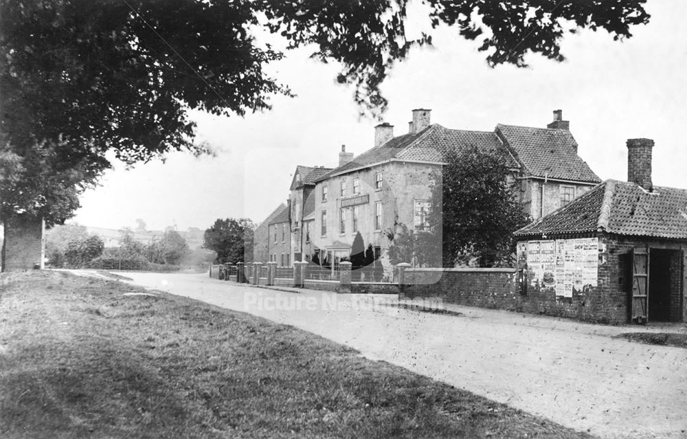 Markham Moor Inn, East Markham, c 1890s ?