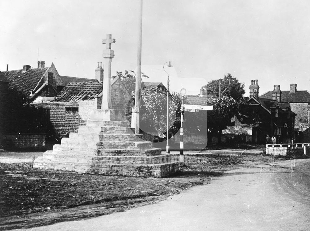 Top Cross, Main Street, Linby, 1947