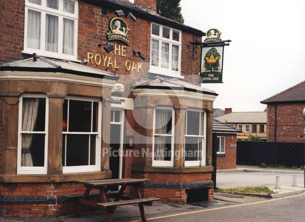 Royal Oak Pub, Villa Street, Beeston, Nottingham, 1998