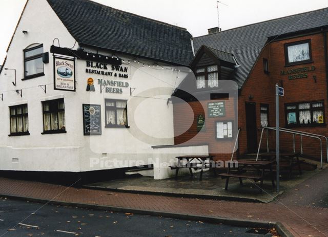 Black Swan Pub, High Street, Edwinstowe, Nottingham, 1998